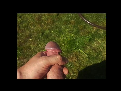 ❤️ Hot hottie får sin lyserøde fisse kneppet og kommer med en sprøjte i en sommerhave Porn video at da.killvs.top ☑